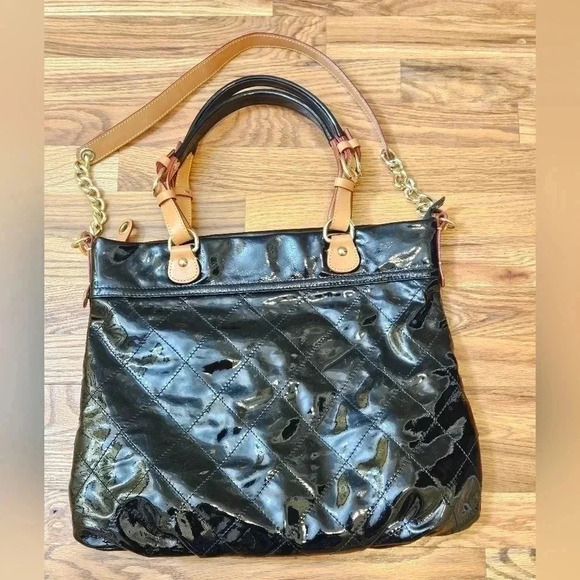 Cavalcanti Quilted Leather Shoulder Bag - Picture 1 of 12